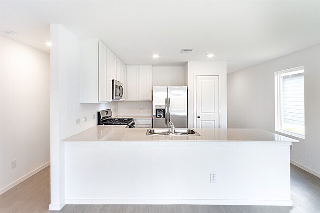 Building Photo - 31342 Black Cherry St