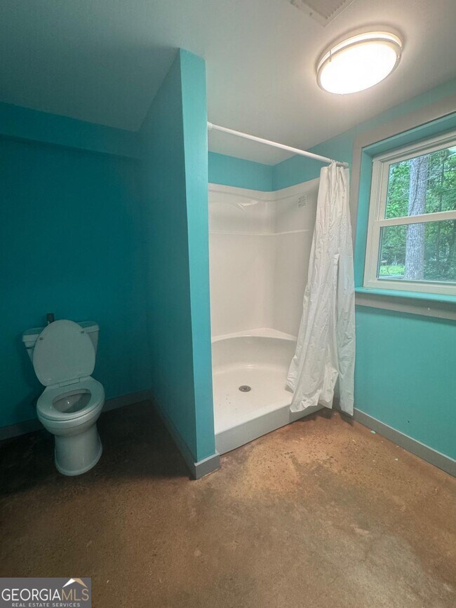 Building Photo - 291 Buckhorn Dr