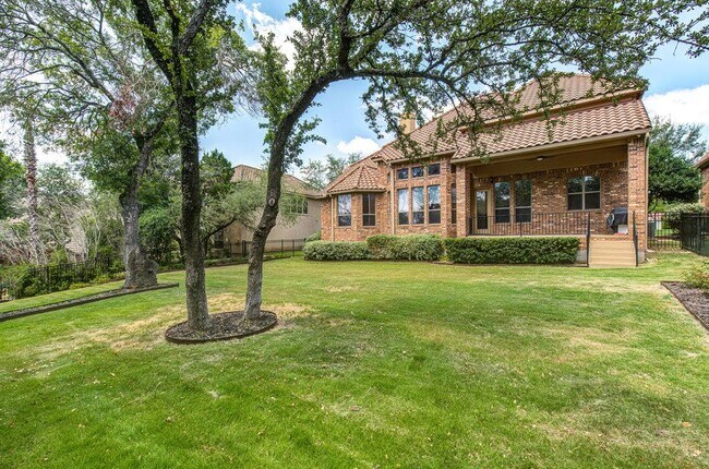 Building Photo - 1917 Lakecliff Hills Ln