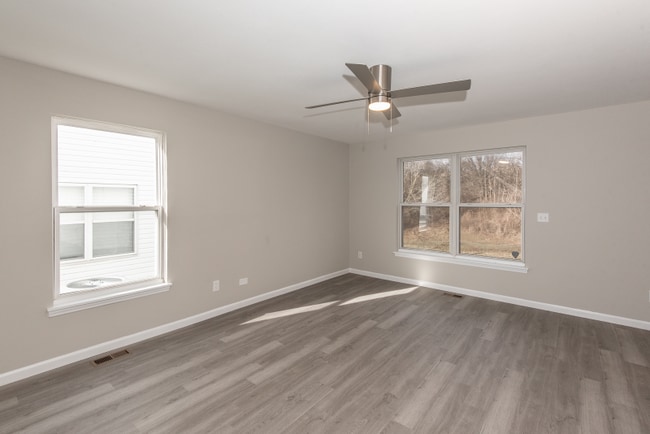 Building Photo - 10429 Tiffany Village Ct