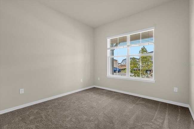 Building Photo - 10411 Pk Ests Ave