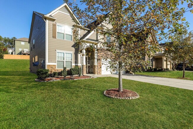 Building Photo - 823 Python Dr