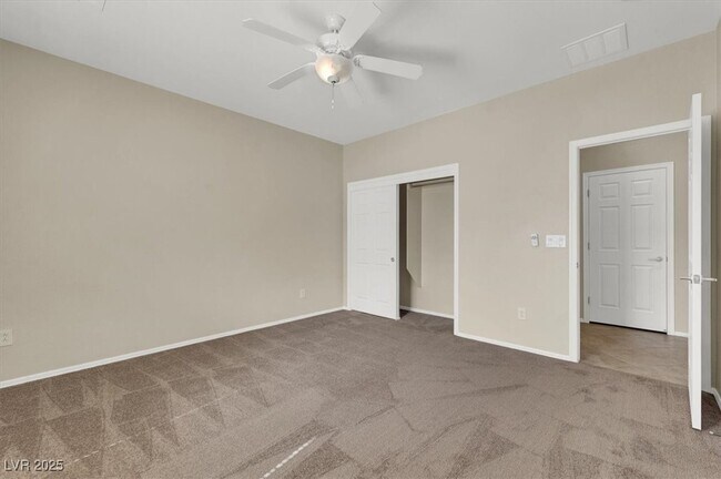 Building Photo - 2164 Hanston Ct