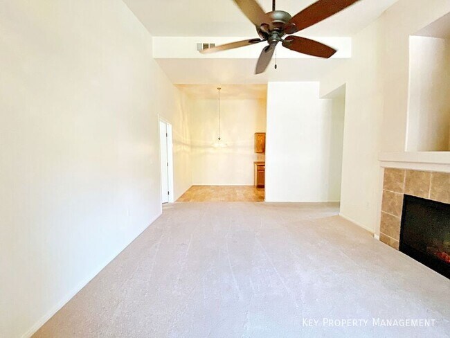 Building Photo - 3481 Desert Cliff St