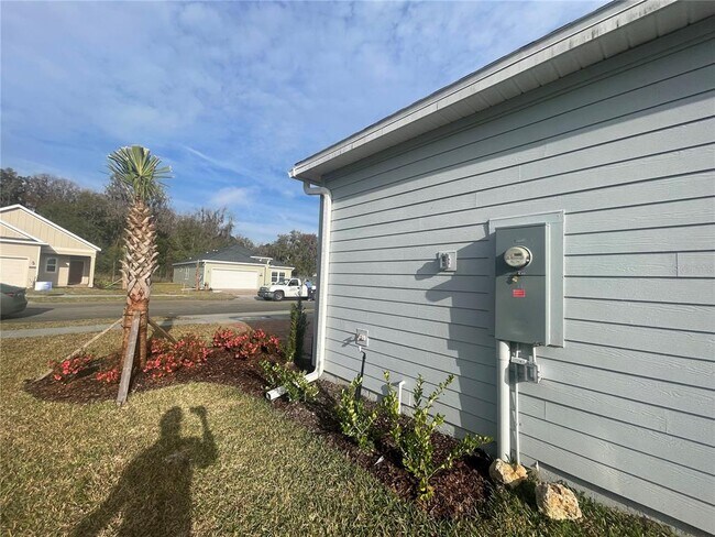 Building Photo - 1695 NW 44th Ct