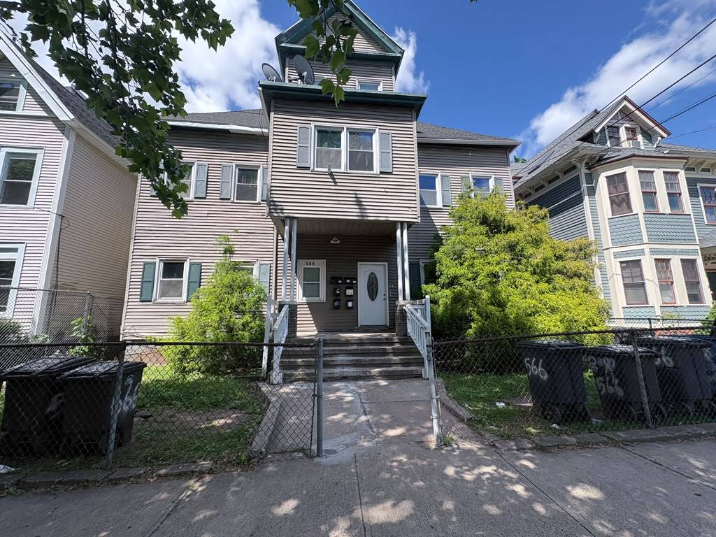 Building Photo - 564 Howard Ave