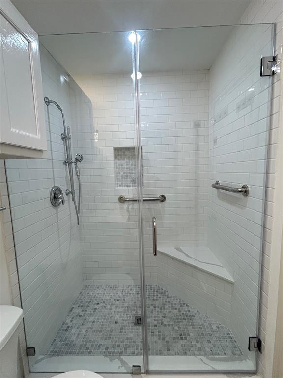 Building Photo - 12755 Mill Ridge Dr