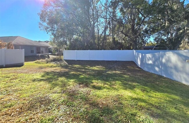 Building Photo - 1022 Rivershore Ave