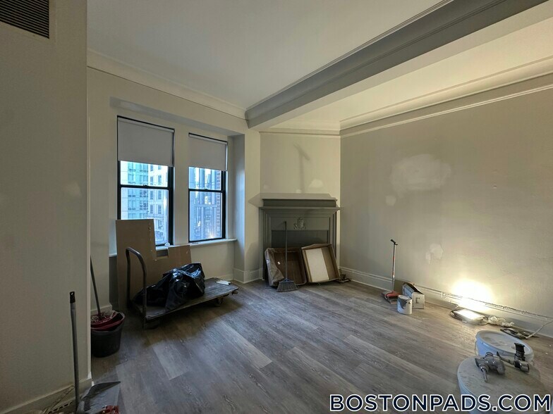 Building Photo - 62 Boylston St