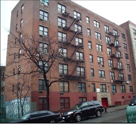 Primary Photo - 1747 Clay Ave