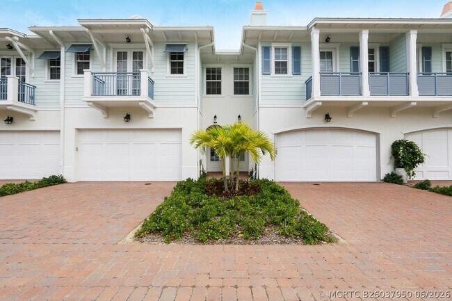 Building Photo - 114 Ocean Breeze Dr