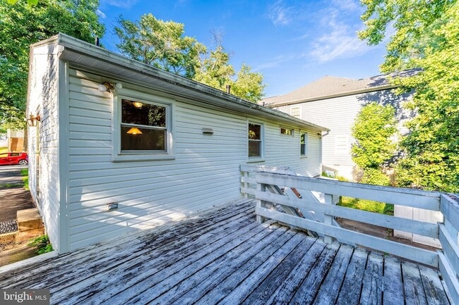 Building Photo - 13805 Fulmer Dr