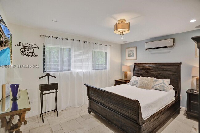 Building Photo - 9890 SW 138th St