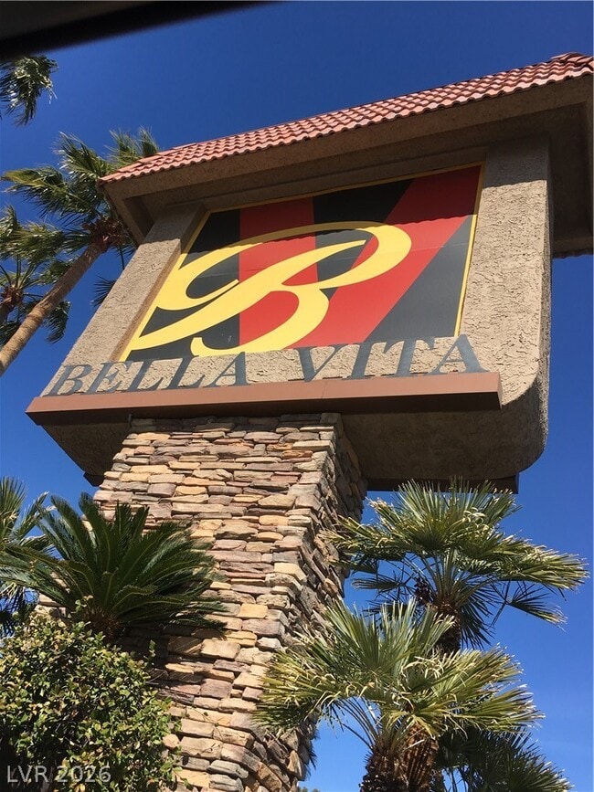 Building Photo - 4380 Sandy River Dr