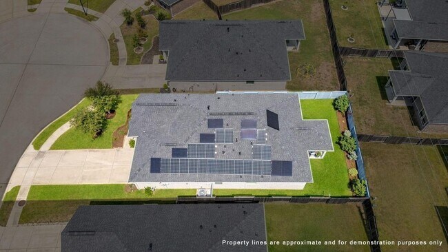 Building Photo - 8315 Divot Trce