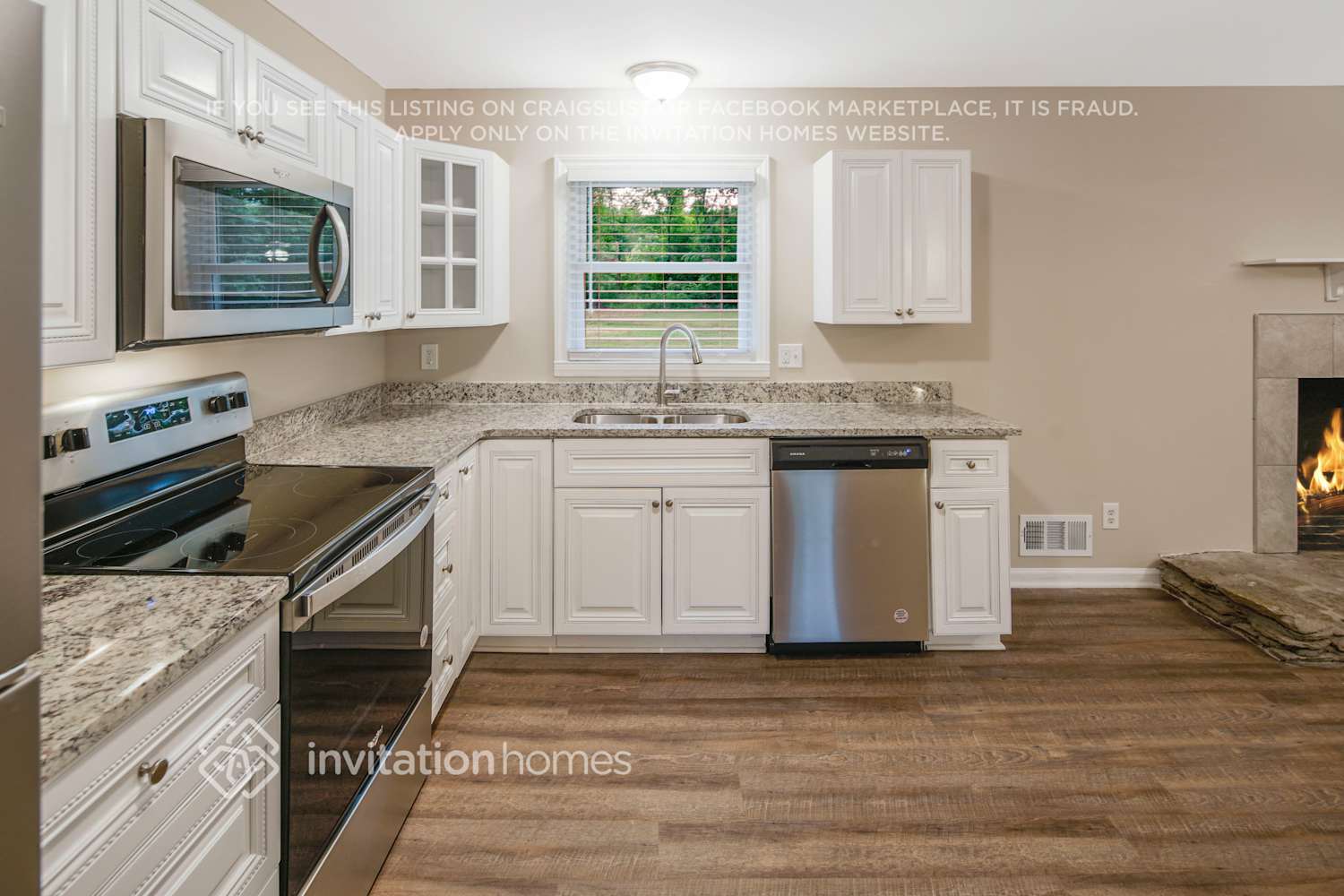 Building Photo - 3916 Amsbury Dr