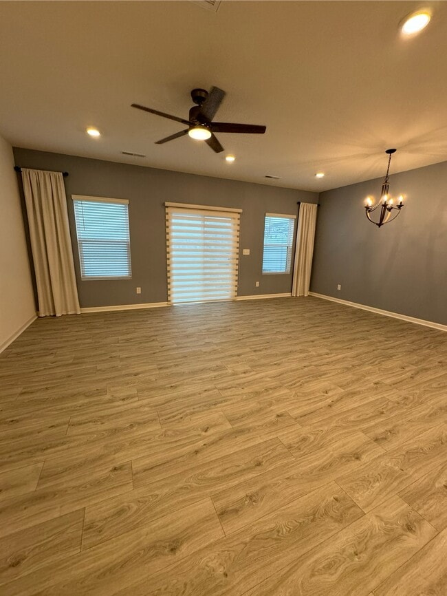 Building Photo - 709 Bellmouth Rd