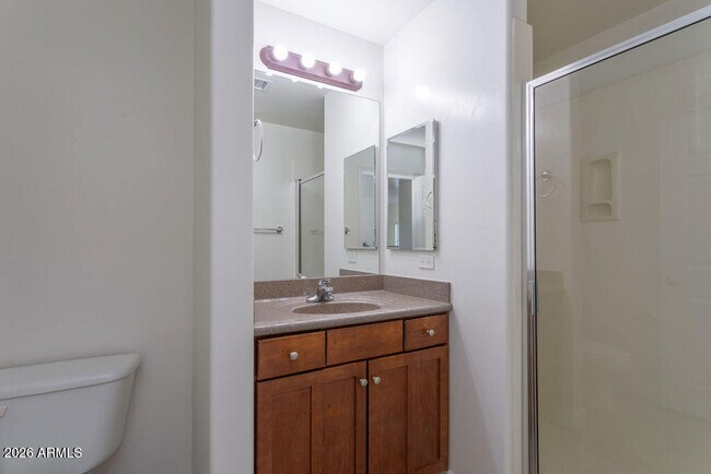 Building Photo - 5450 E Deer Valley Dr