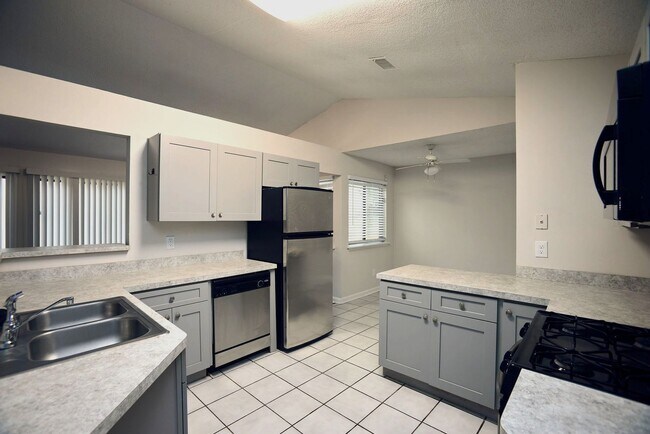 Building Photo - Stylish 3-Bedroom Home with Bonus Space and a Serene Primary Suite