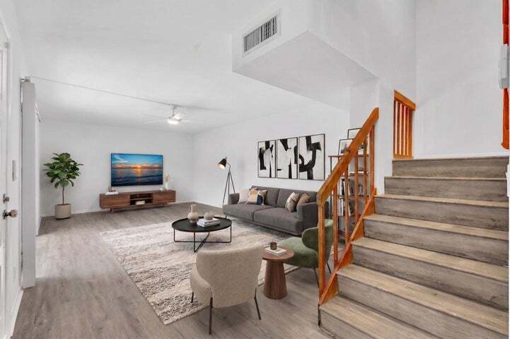 Building Photo - 3319 Spanish Wells Dr