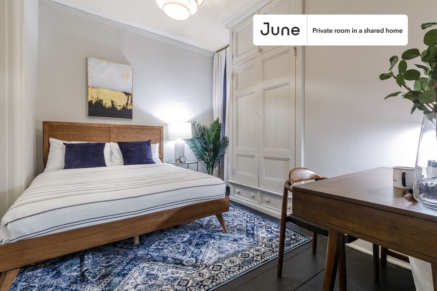 Primary Photo - Room in Shared 4 bed/1 bath home