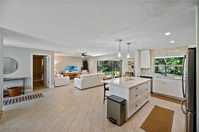 Building Photo - 404 Marathon Ct