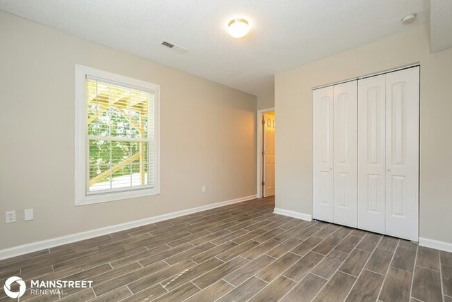 Building Photo - 402 Triumphant Rd