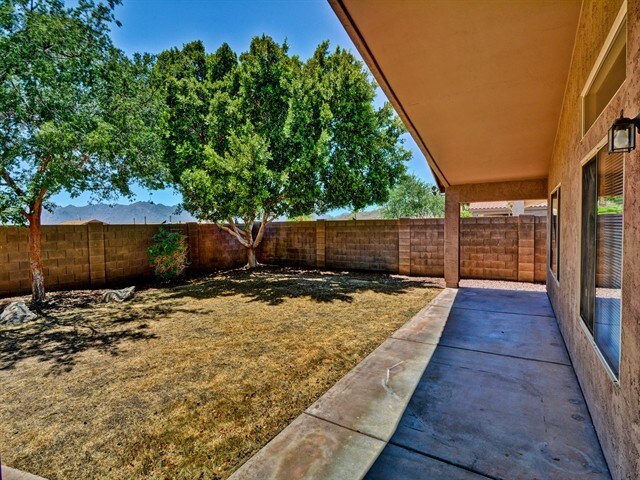 Building Photo - 1751 W Amberwood Dr