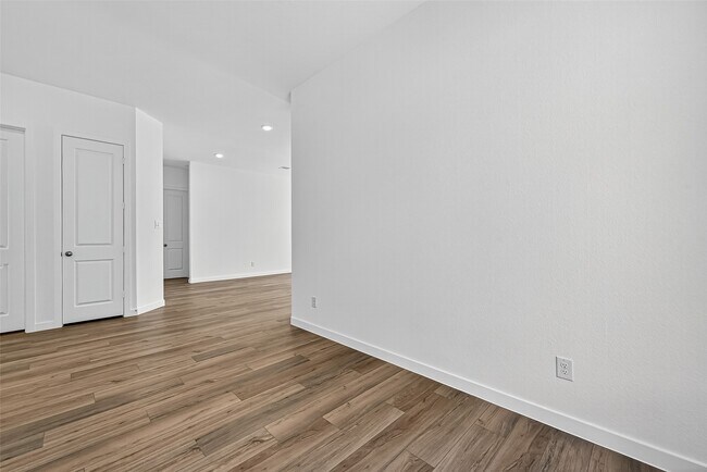 Building Photo - 26307 Yellow Sage Ln
