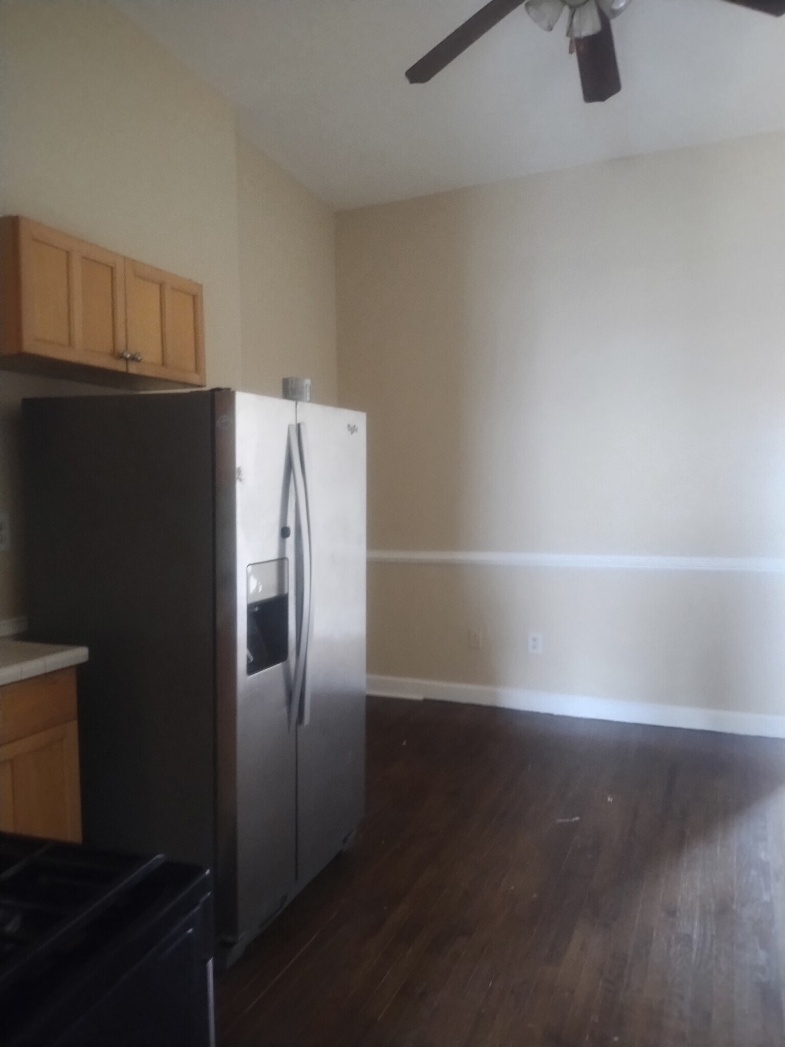 Building Photo - 17 Wallis Ave