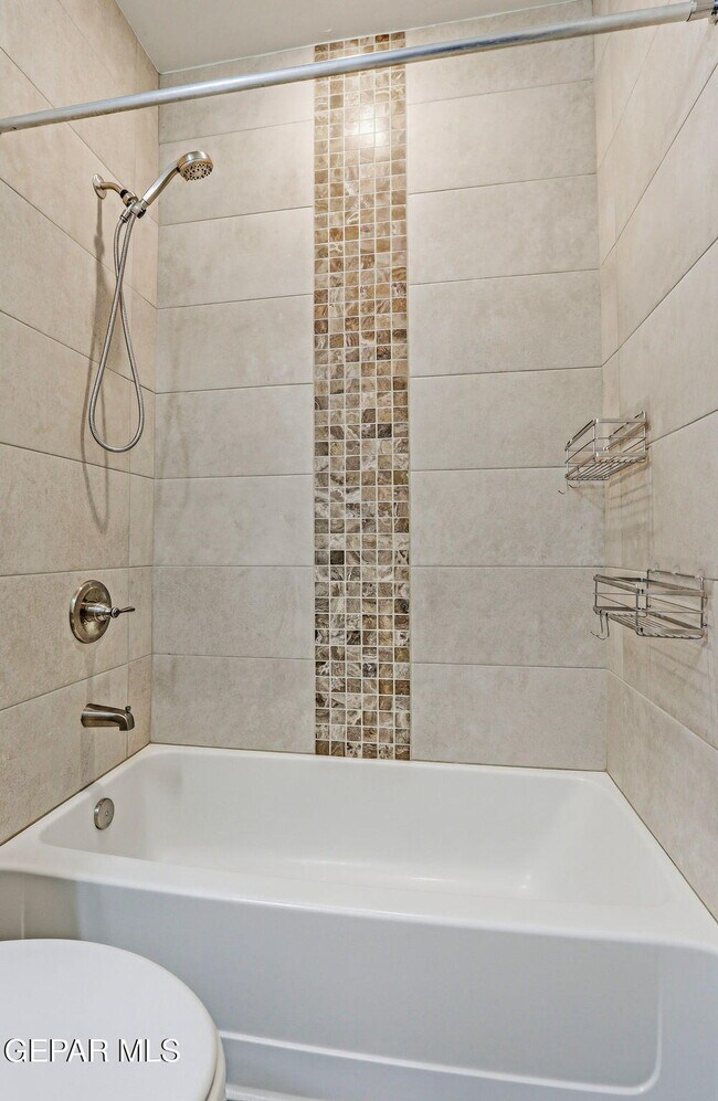 Building Photo - 14804 John McNeely Ave