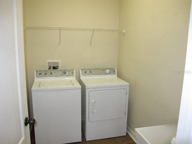 Building Photo - 14331 Cheverleigh Dr