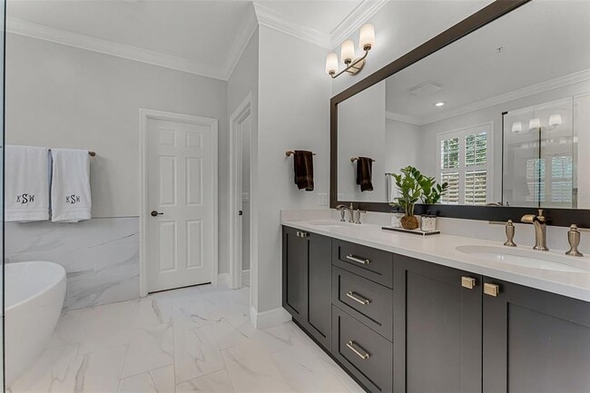 Building Photo - 4097 Wardell Pl