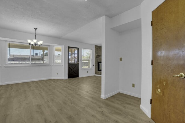 Building Photo - 3452 Tascosa St