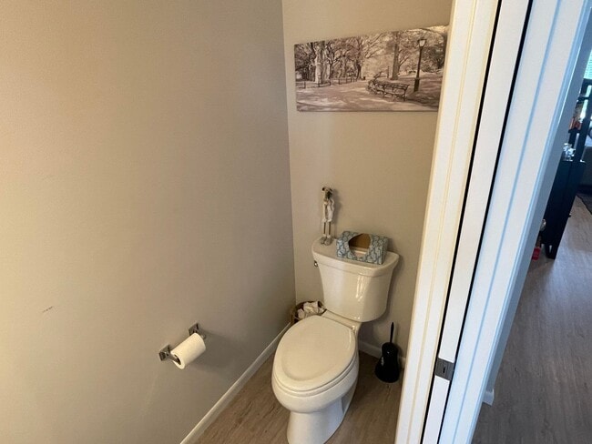 Building Photo - Newly built 2 bed / 2.5 bath townhouse in ...