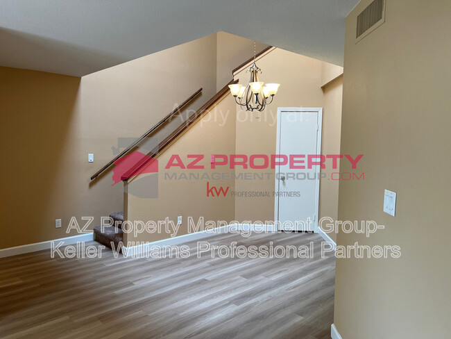 Building Photo - 4766 W New World Dr