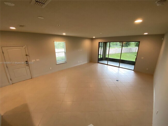Building Photo - 3028 Alessa Loop