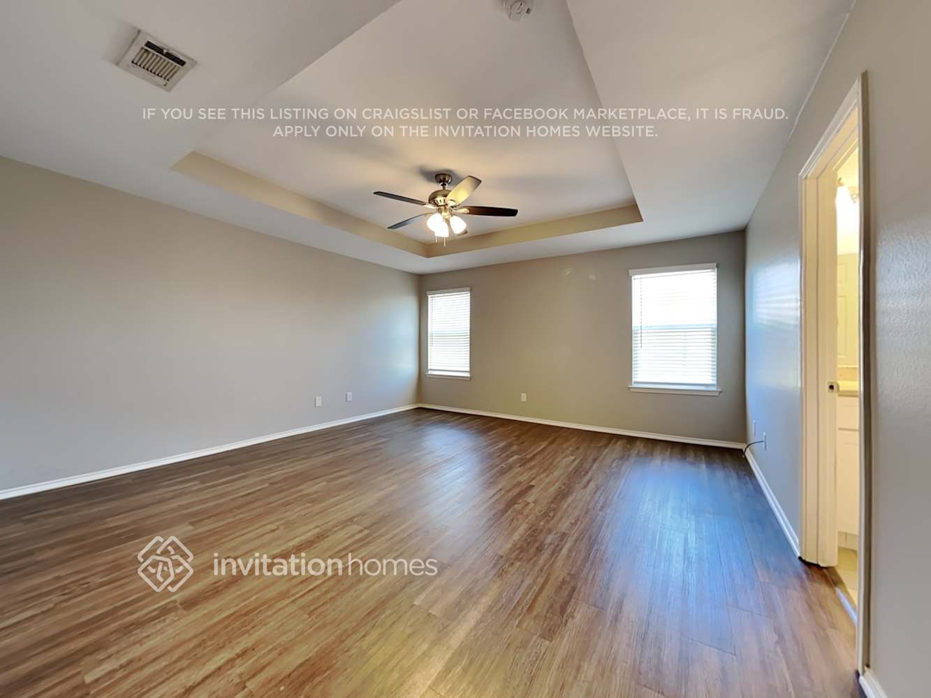 Building Photo - 45 Larkspur Dr