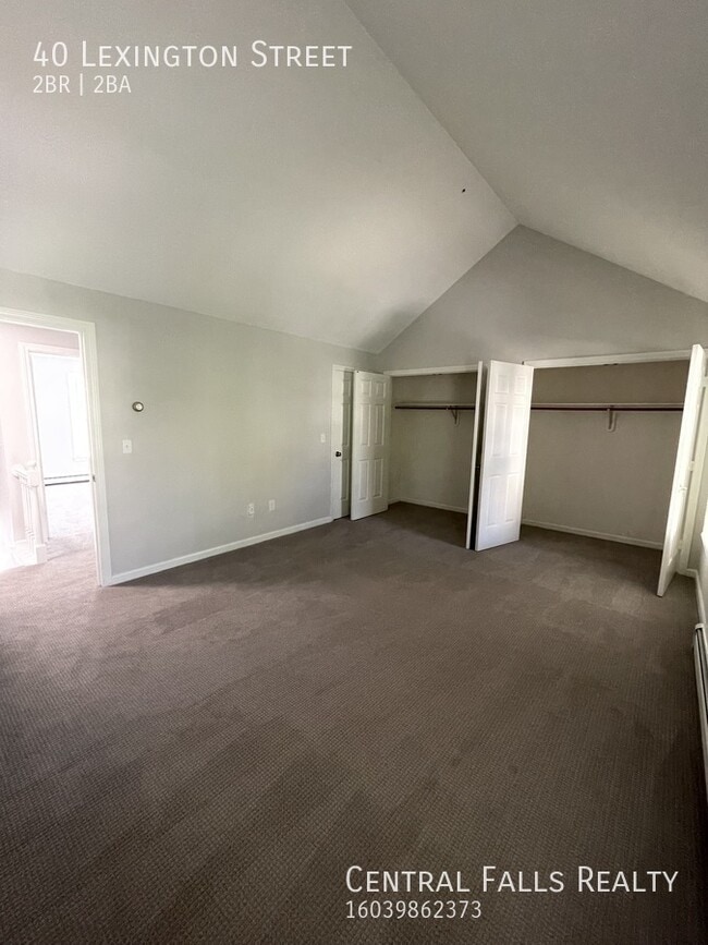 Building Photo - 40 Lexington St