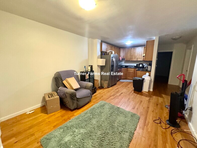 Building Photo - 125 Rindge Ave