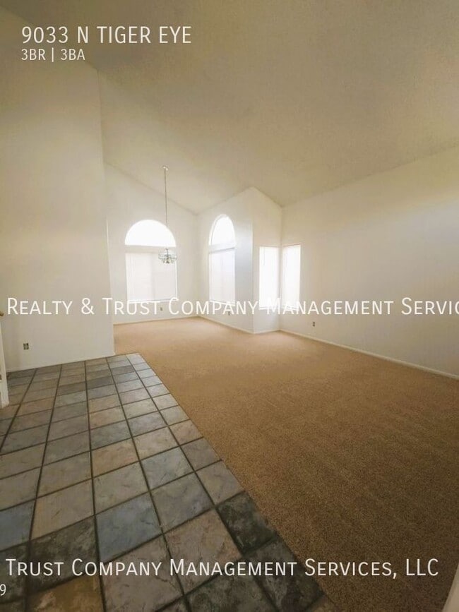 Building Photo - 9033 N Tiger Eye Way