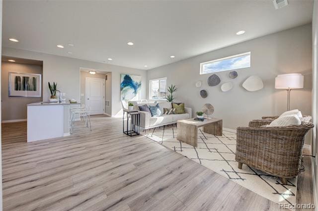 Building Photo - 7845 Tuttle Vw