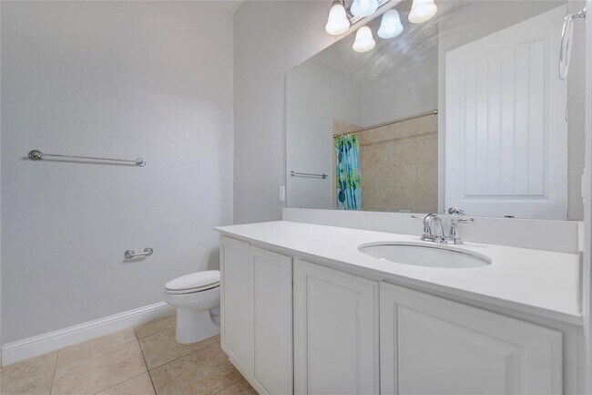 Building Photo - 16017 Jeffs Ln