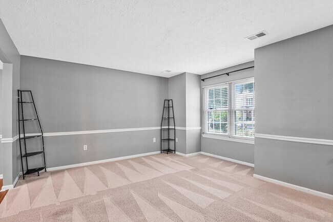 Building Photo - 4037 Broadbill Cir