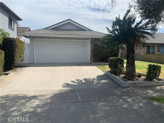 Primary Photo - 12920 Hedda St