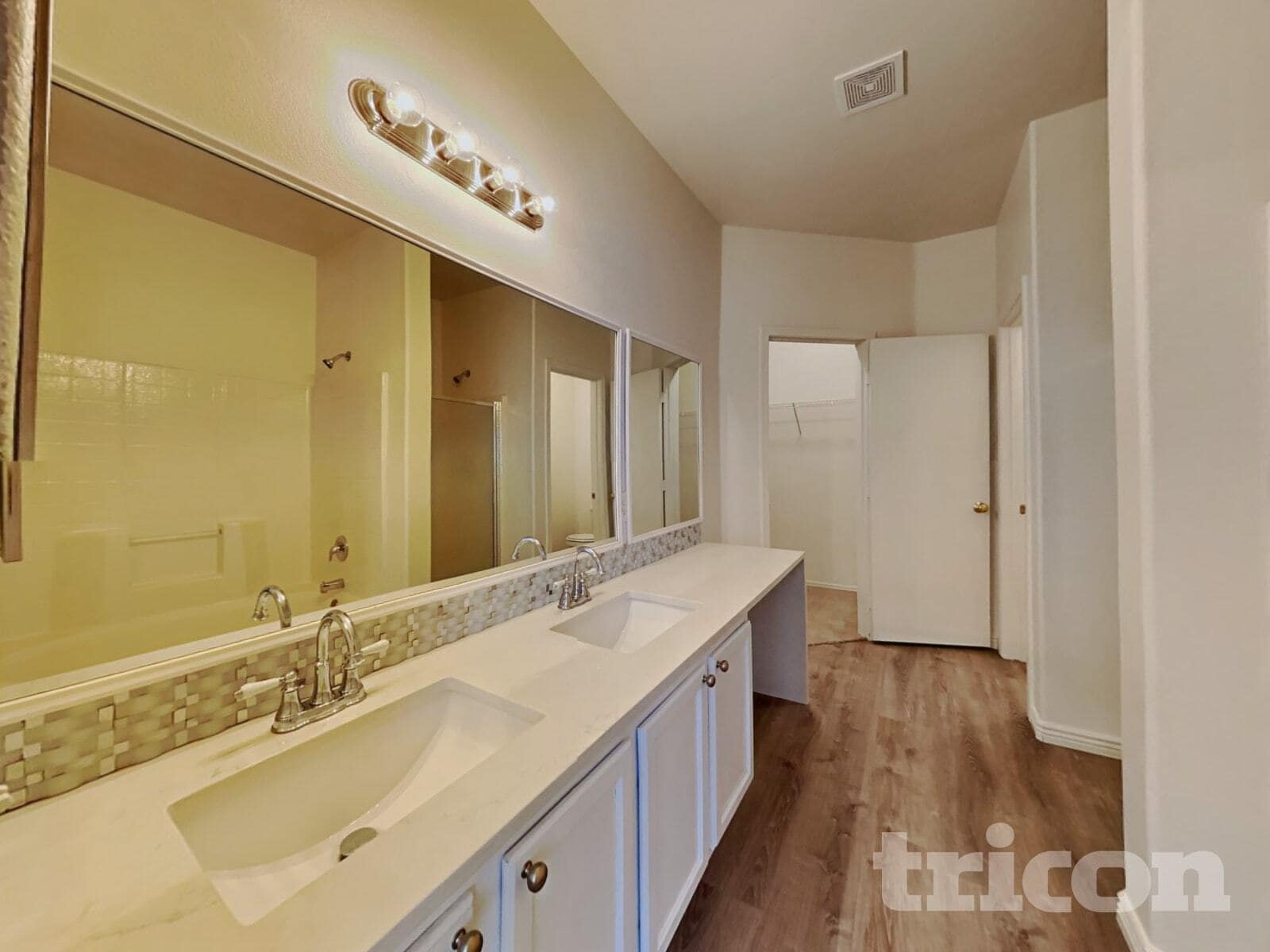 Building Photo - 30493 N Bareback Trail