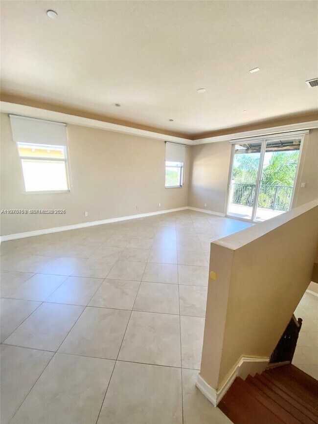 Building Photo - 1117 NW 1st St