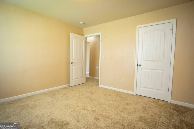 Building Photo - 141 Westin Way