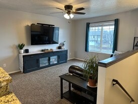 Building Photo - 1634 N 725 W