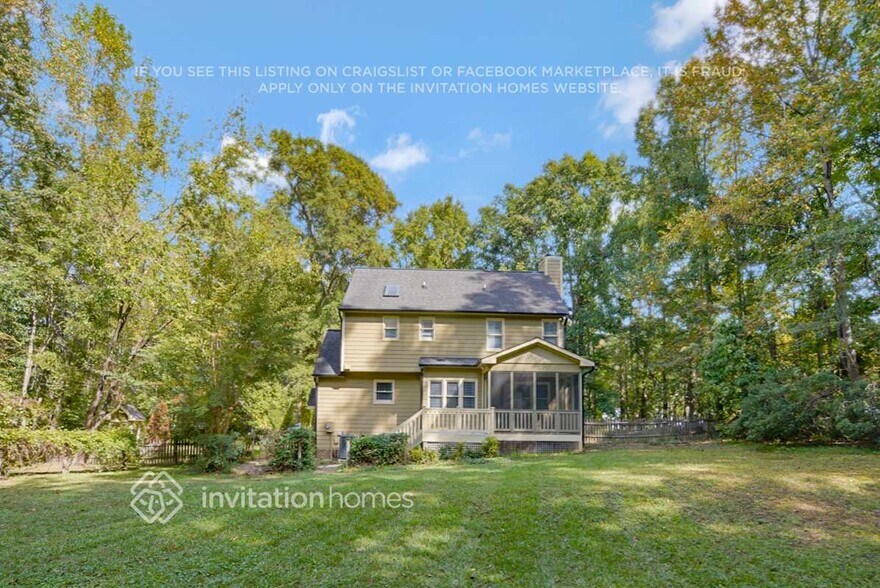 Building Photo - 4216 Willowdale Ct